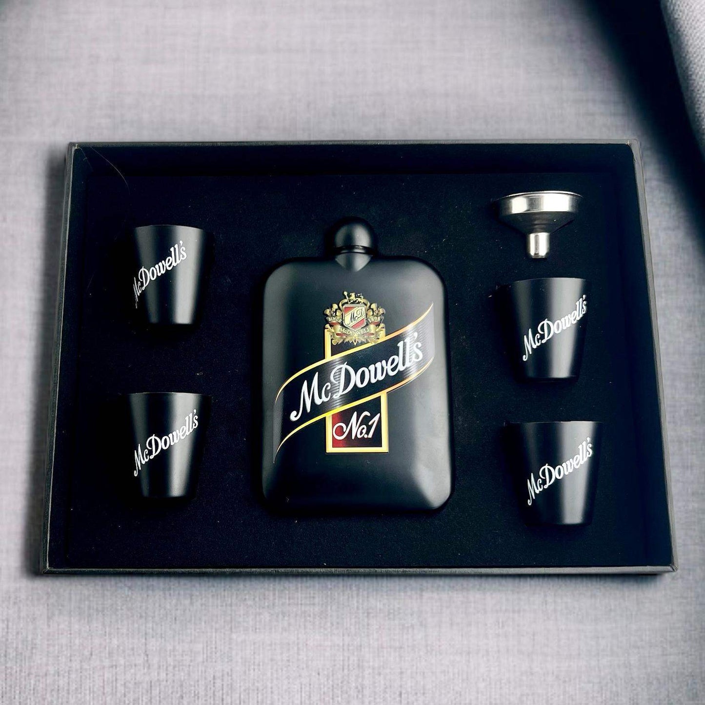 MDowell’s Classical Flask Set