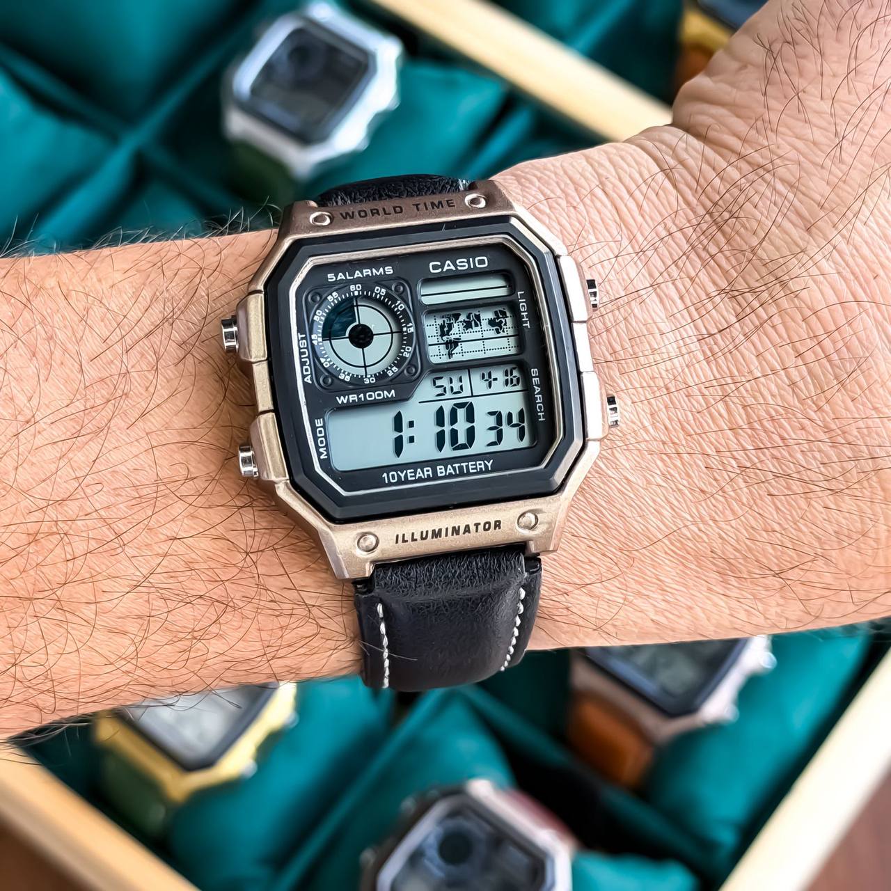 Casio Royale AE-1200WHL-5AV