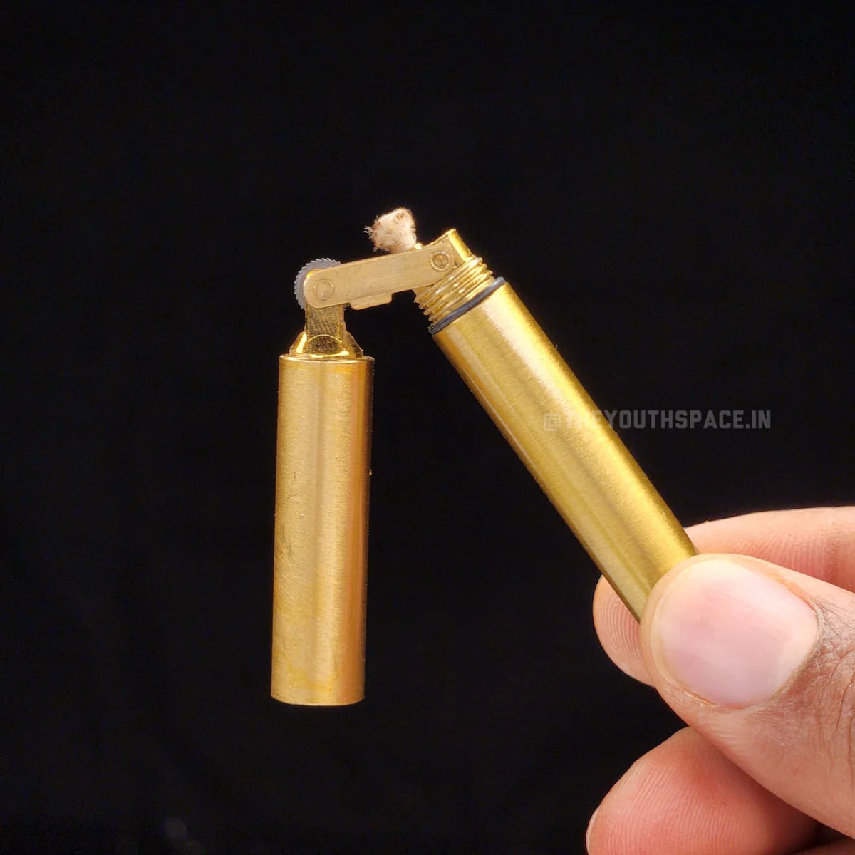 Trench Flint Wheel Lighter (Metallic)